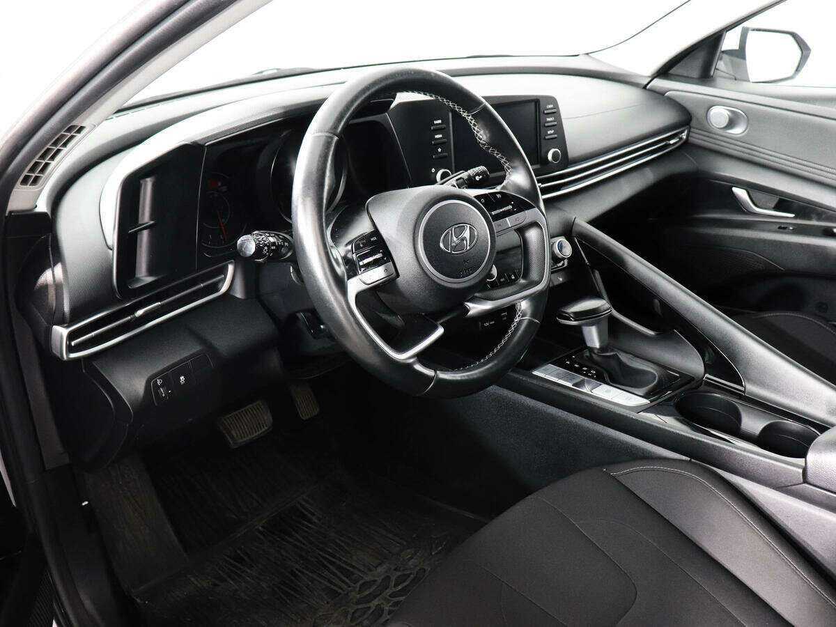 Hyundai Elantra, 2021 Фото №9