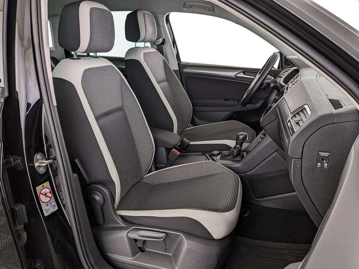 Volkswagen Tiguan, 2019 Фото №23