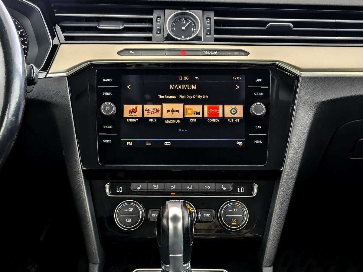 Volkswagen Passat, 2017 Фото №15