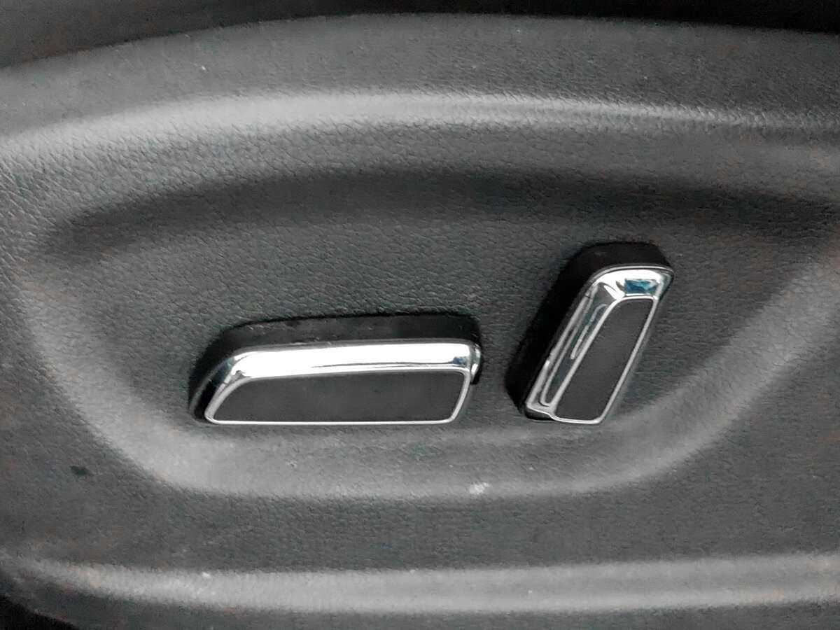 FAW Besturn X40, 2019 Фото №17