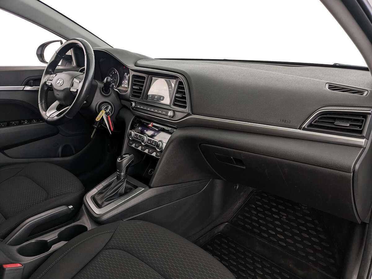 Hyundai Elantra, 2020 Фото №9