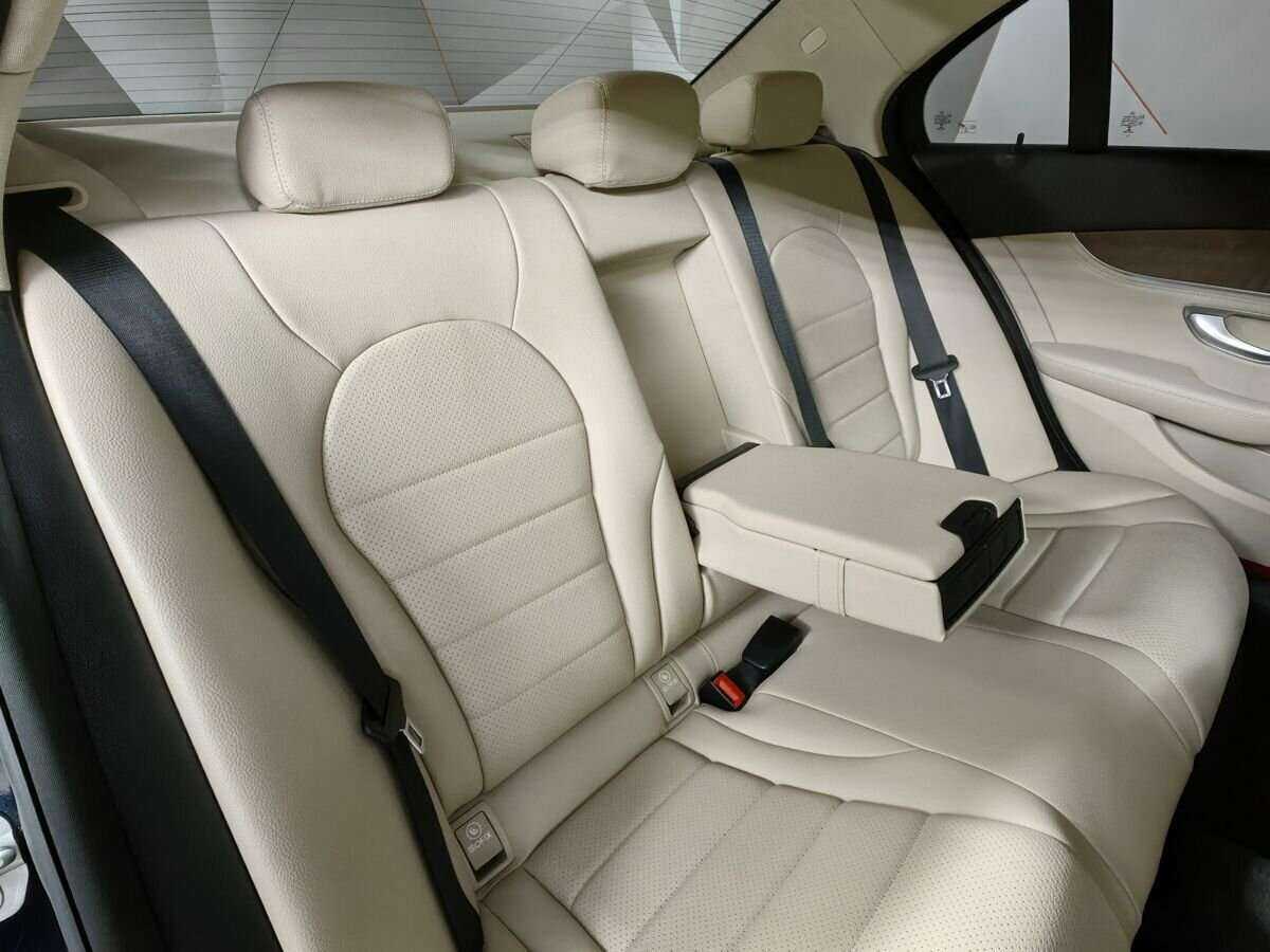 Mercedes-Benz C-Класс 200, 2015 Фото №13