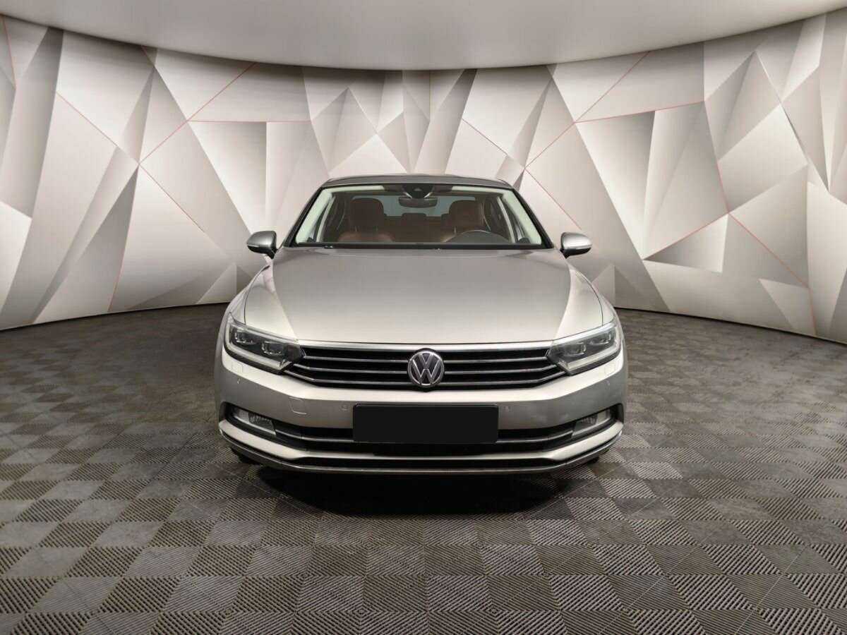 Volkswagen Passat, 2017 - 99 391 км. | Фото №7