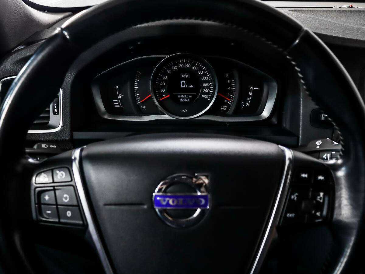Volvo S60, 2014 Фото №16