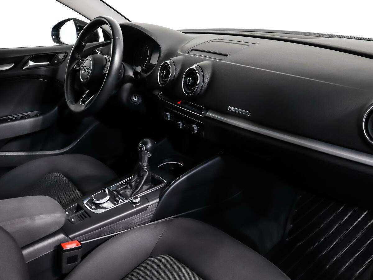 Audi A3, 2019 Фото №11