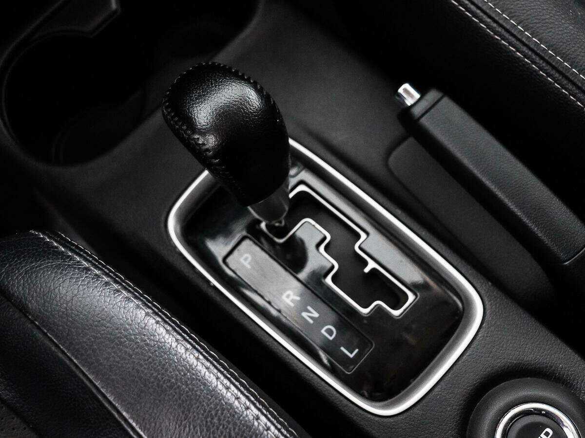 Mitsubishi Outlander, 2016 Фото №11