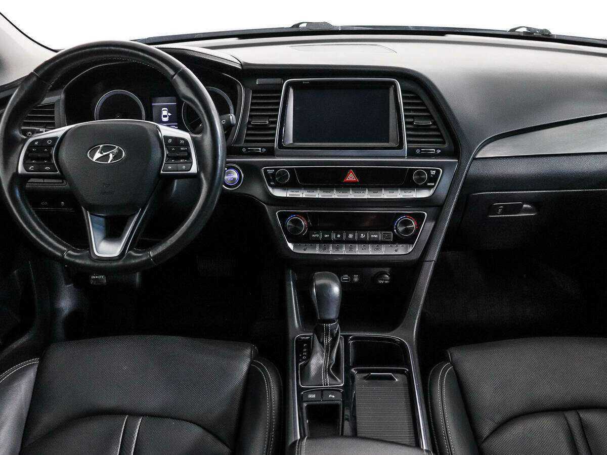 Hyundai Sonata, 2019 Фото №14