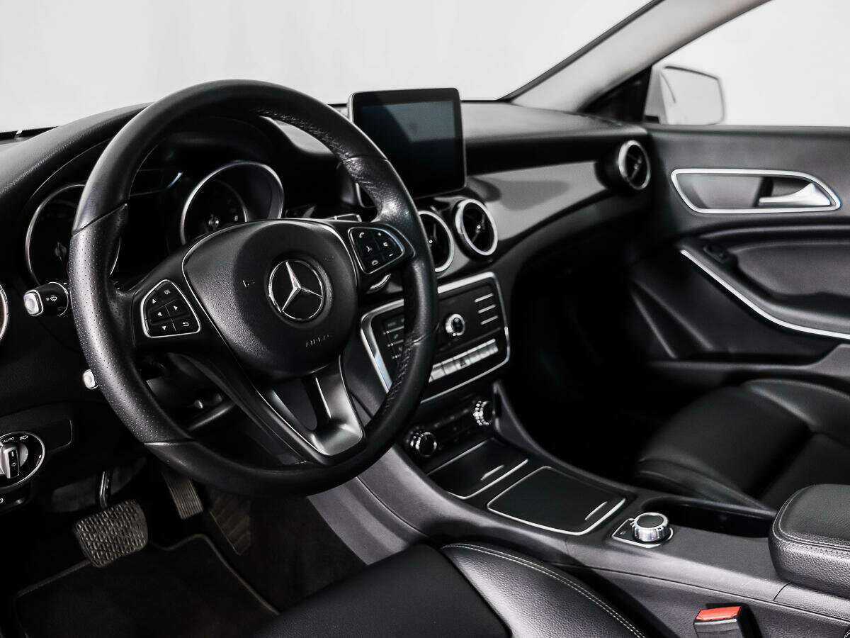 Mercedes-Benz CLA 250, 2016 Фото №9