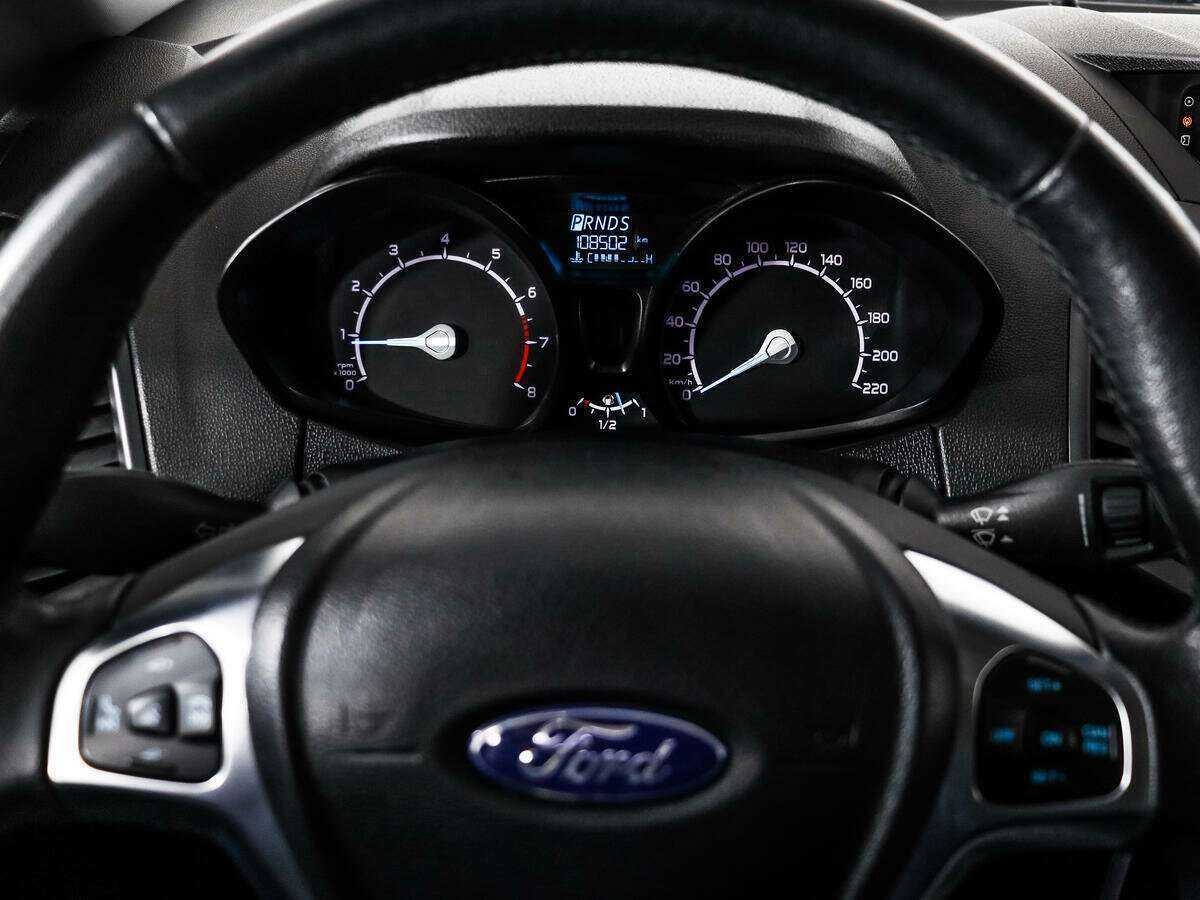 Ford EcoSport, 2015 Фото №16