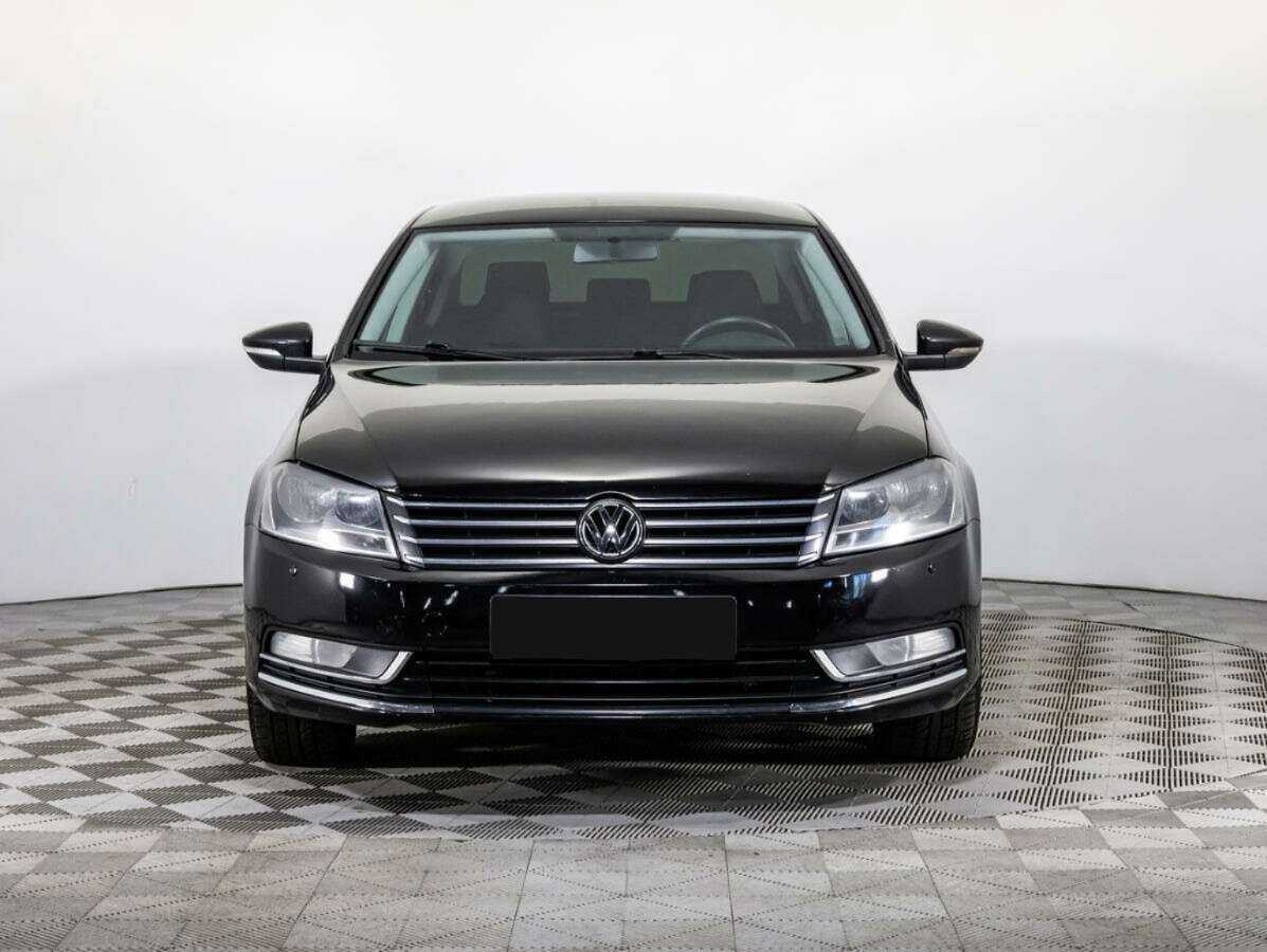 Volkswagen Passat, 2013 - 145 126 км. | Фото №2
