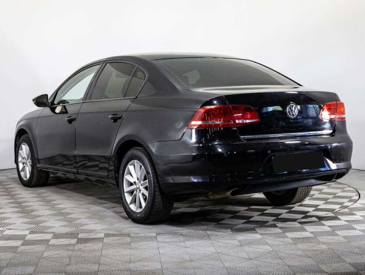 Volkswagen Passat, 2013 - 145 126 км. | Фото №6