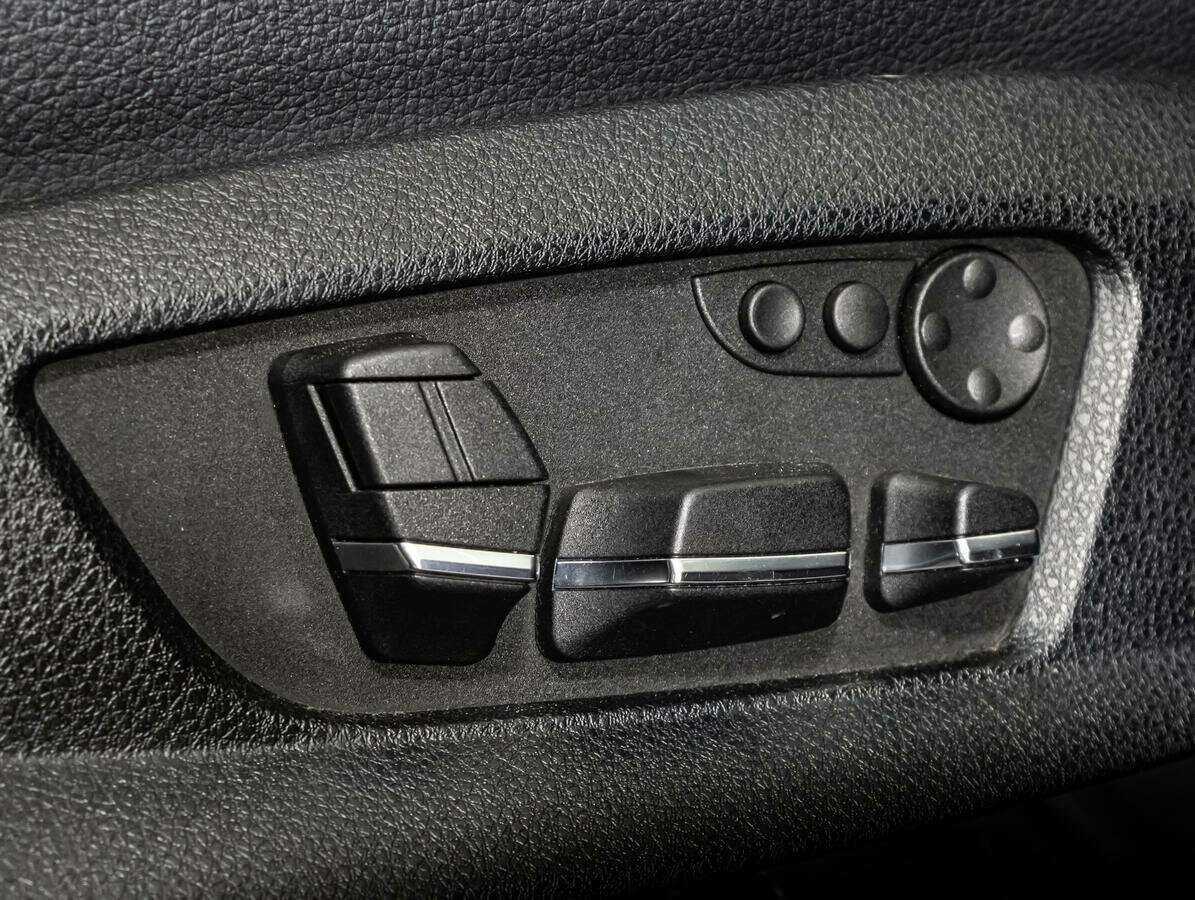 BMW 5 серии Gran Turismo 530d xDrive, 2012 Фото №23