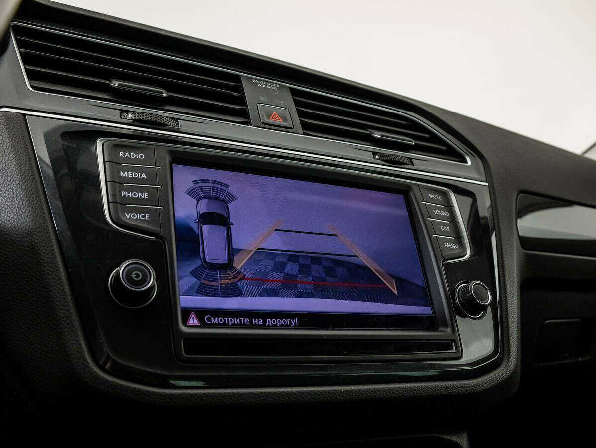 Volkswagen Tiguan, 2017 Фото №17