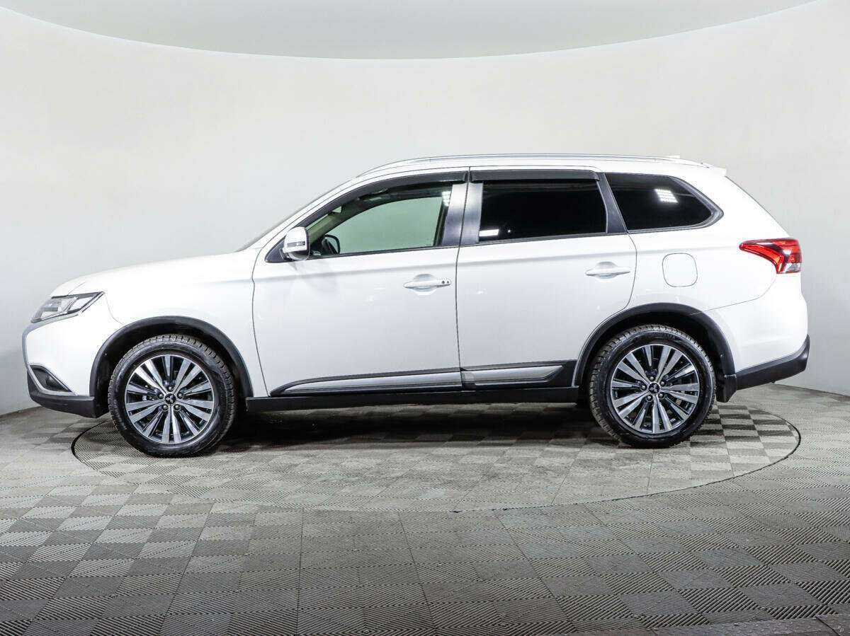 Mitsubishi Outlander, 2021 - 55 300 км. | Фото №8