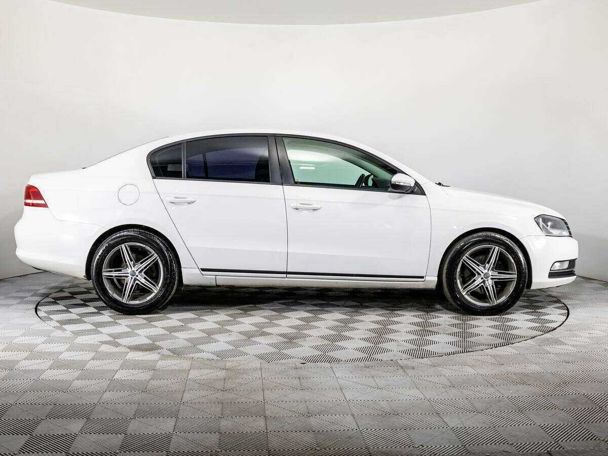 Volkswagen Passat, 2012 - 279 510 км. | Фото №4
