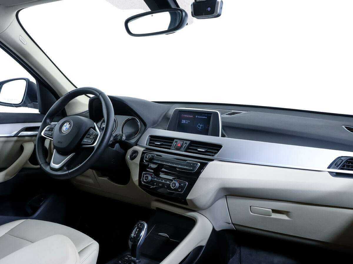 BMW X1 18d xDrive, 2019 Фото №9