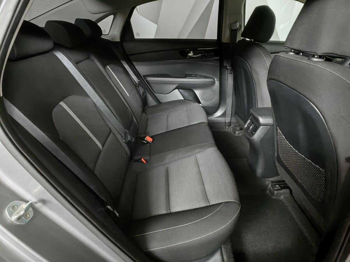 Kia Cerato, 2018 Фото №11