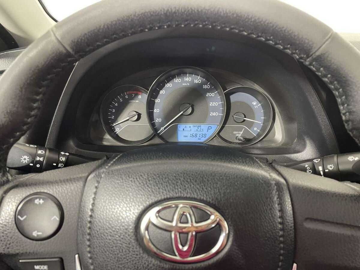 Toyota Corolla, 2017 Фото №11