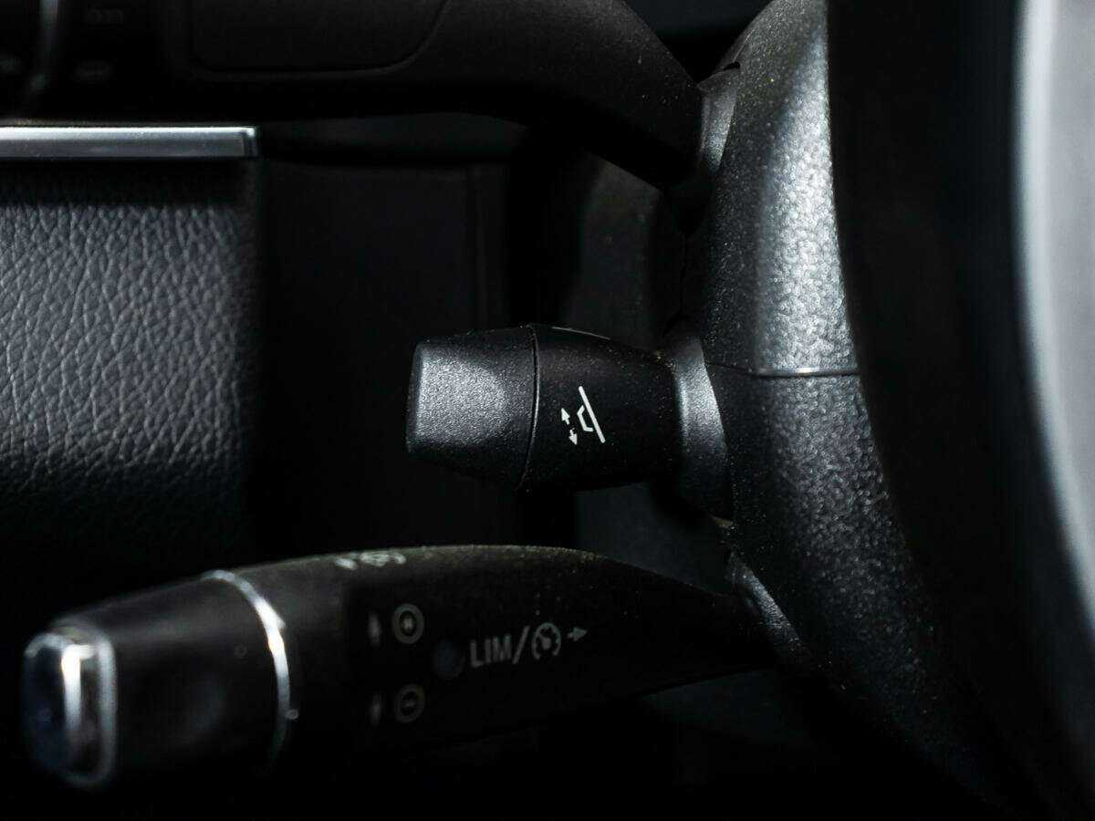 Mercedes-Benz E-Класс 300, 2014 Фото №17