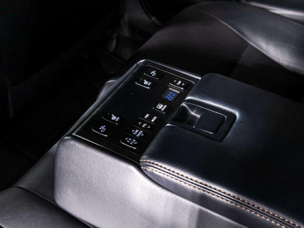 Toyota Camry, 2017 Фото №19