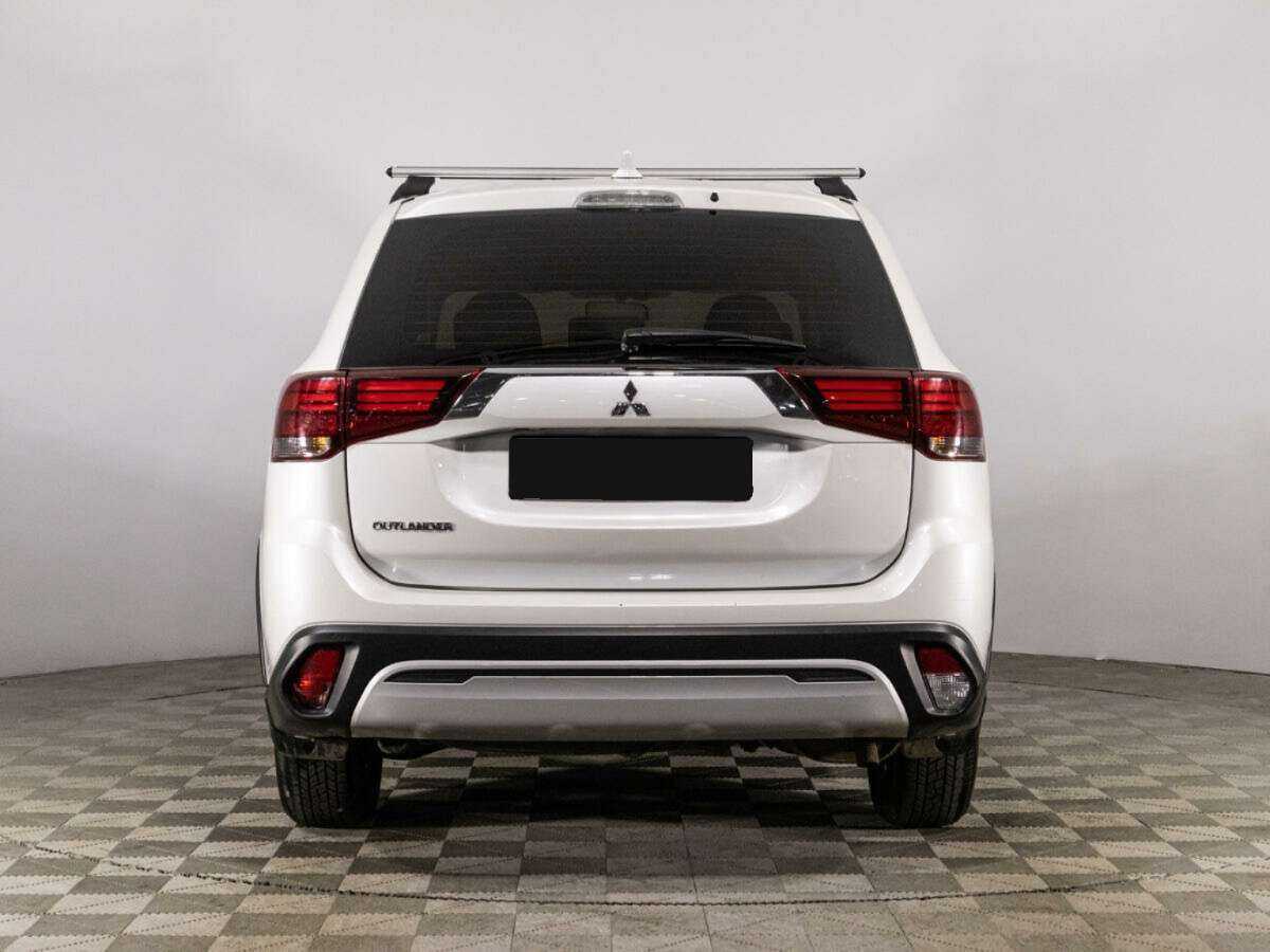 Mitsubishi Outlander, 2020 - 84 000 км. | Фото №6