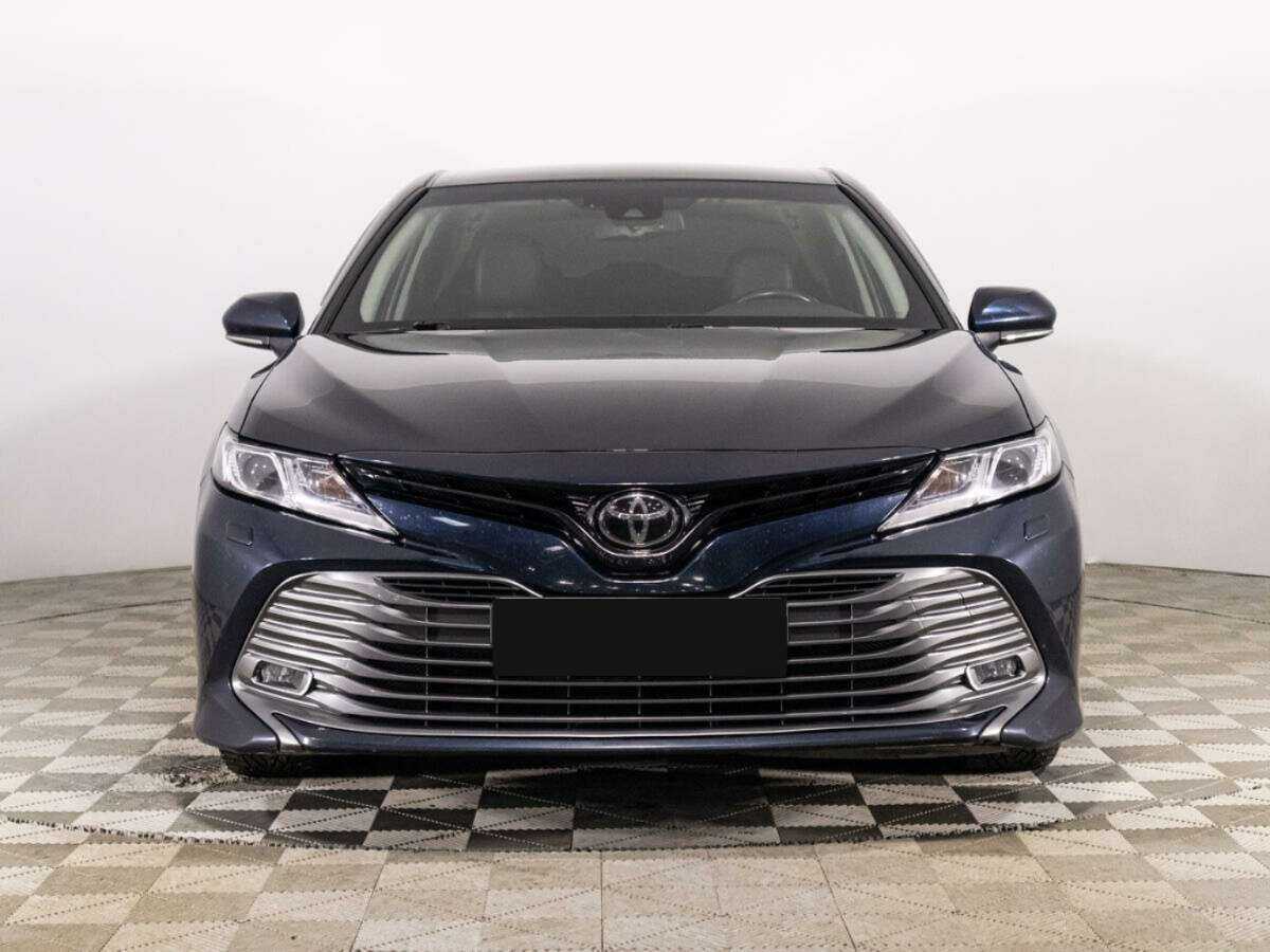Toyota Camry, 2018 - 65 805 км. | Фото №2