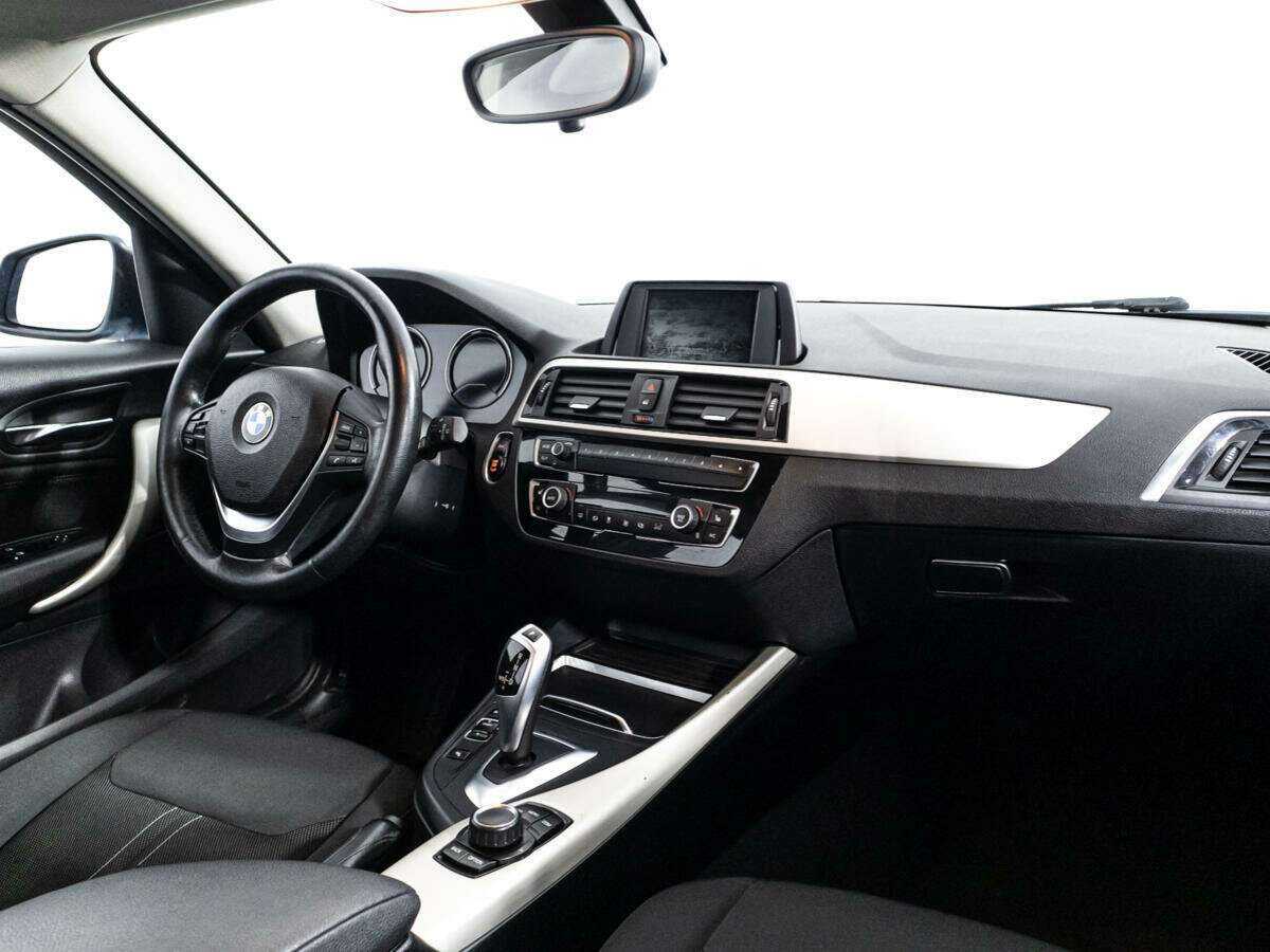 BMW 1 серии 118i, 2018 Фото №9