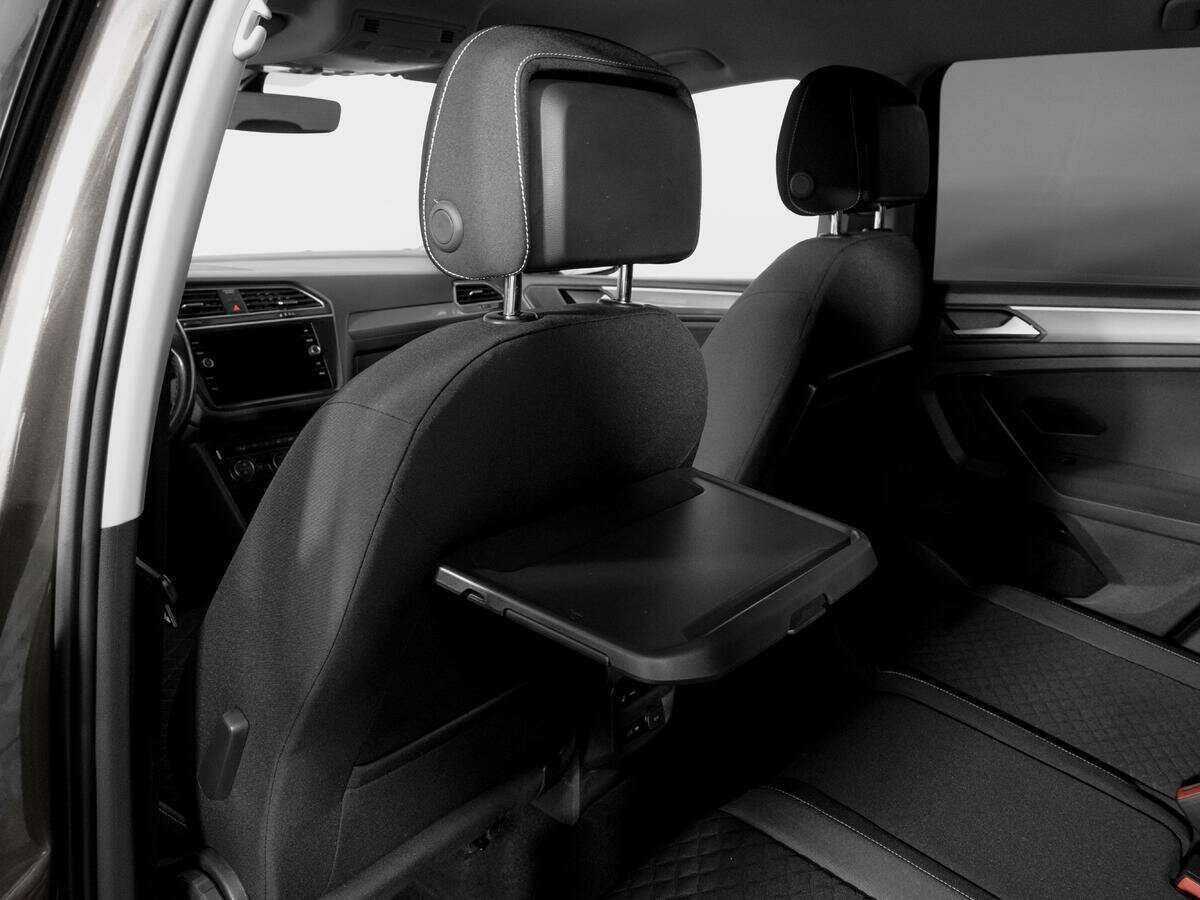 Volkswagen Tiguan, 2018 Фото №11