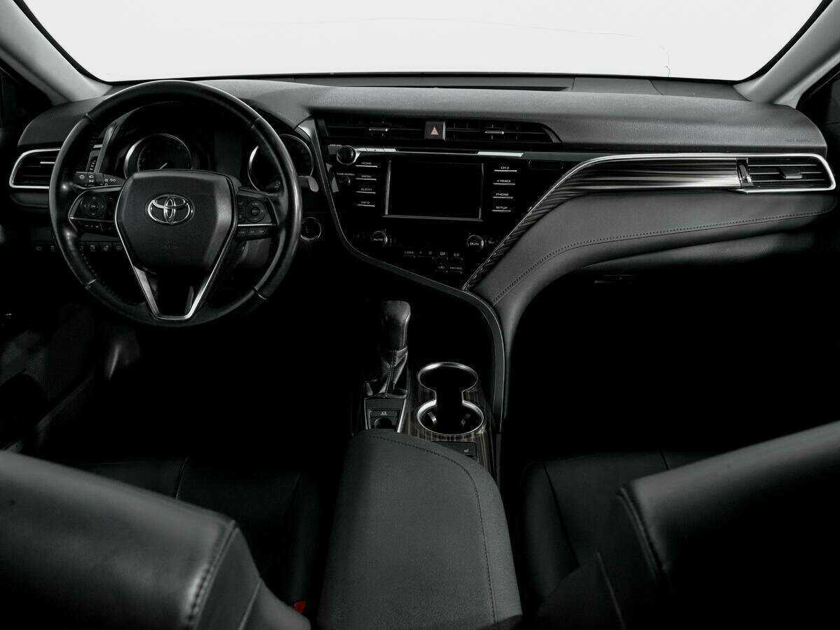 Toyota Camry, 2019 Фото №12