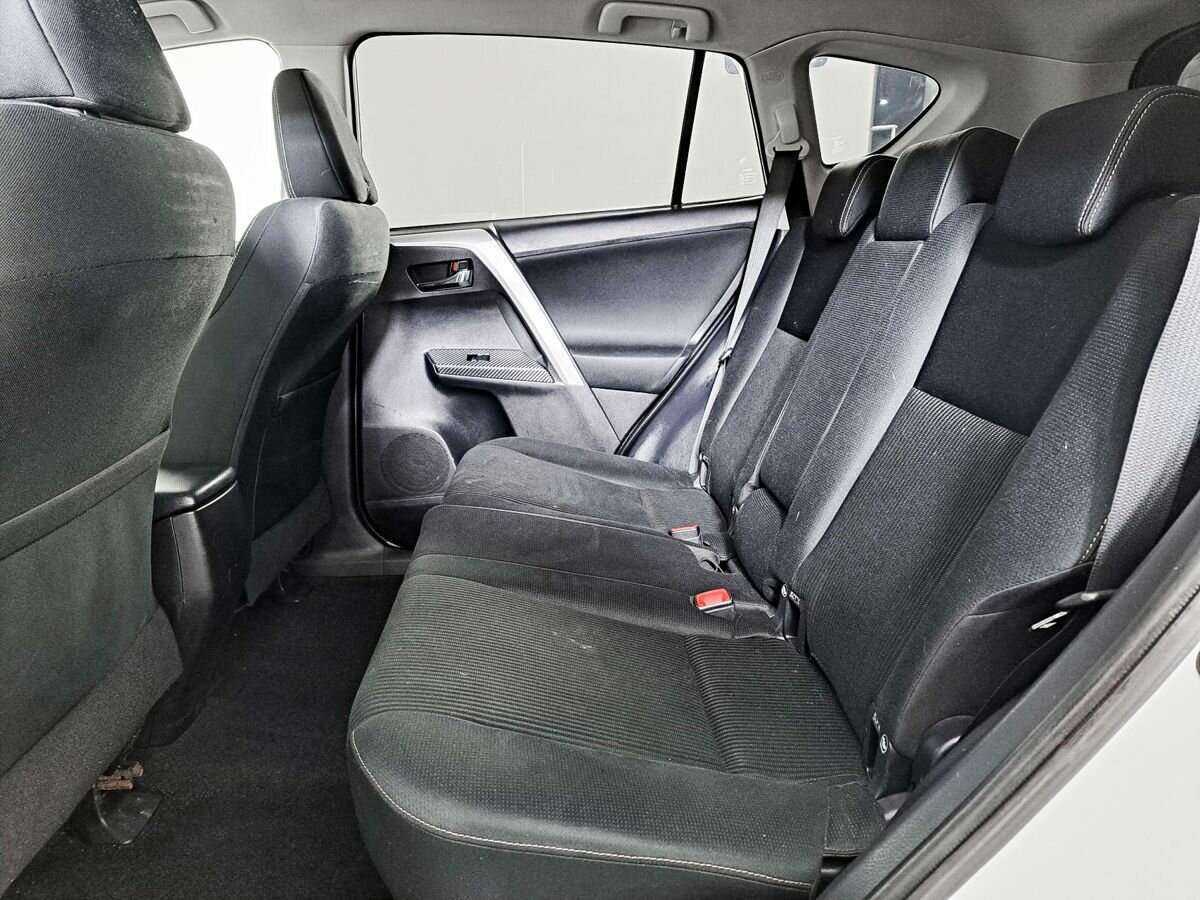 Toyota RAV4, 2014 Фото №10