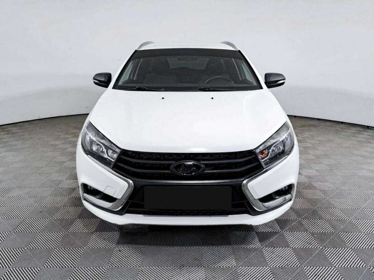 Lada (ВАЗ) Vesta SW, 2019 - 68 000 км. | Фото №2
