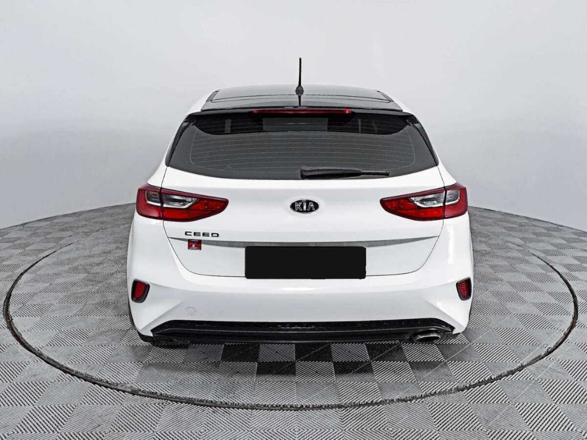 Kia Ceed, 2019 Фото №6