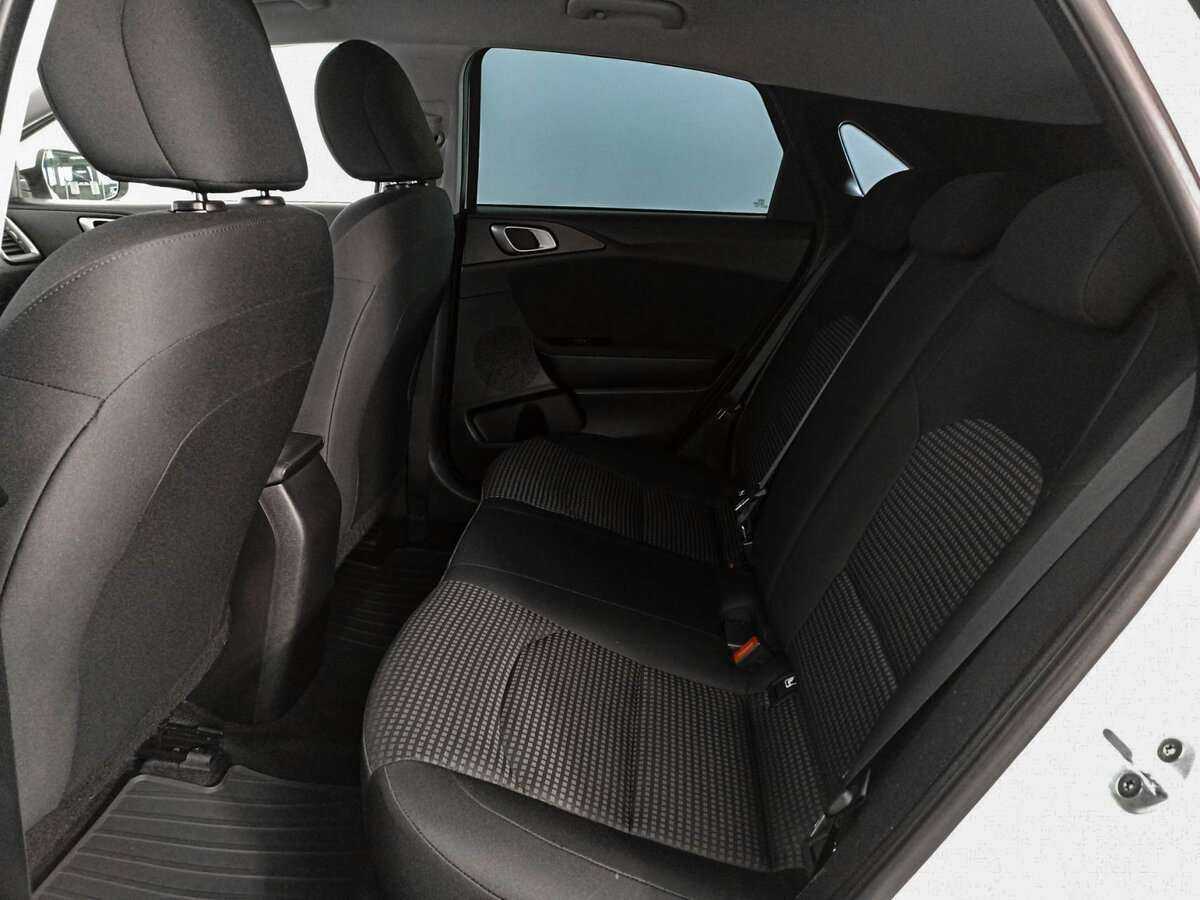 Kia Ceed, 2019 Фото №10