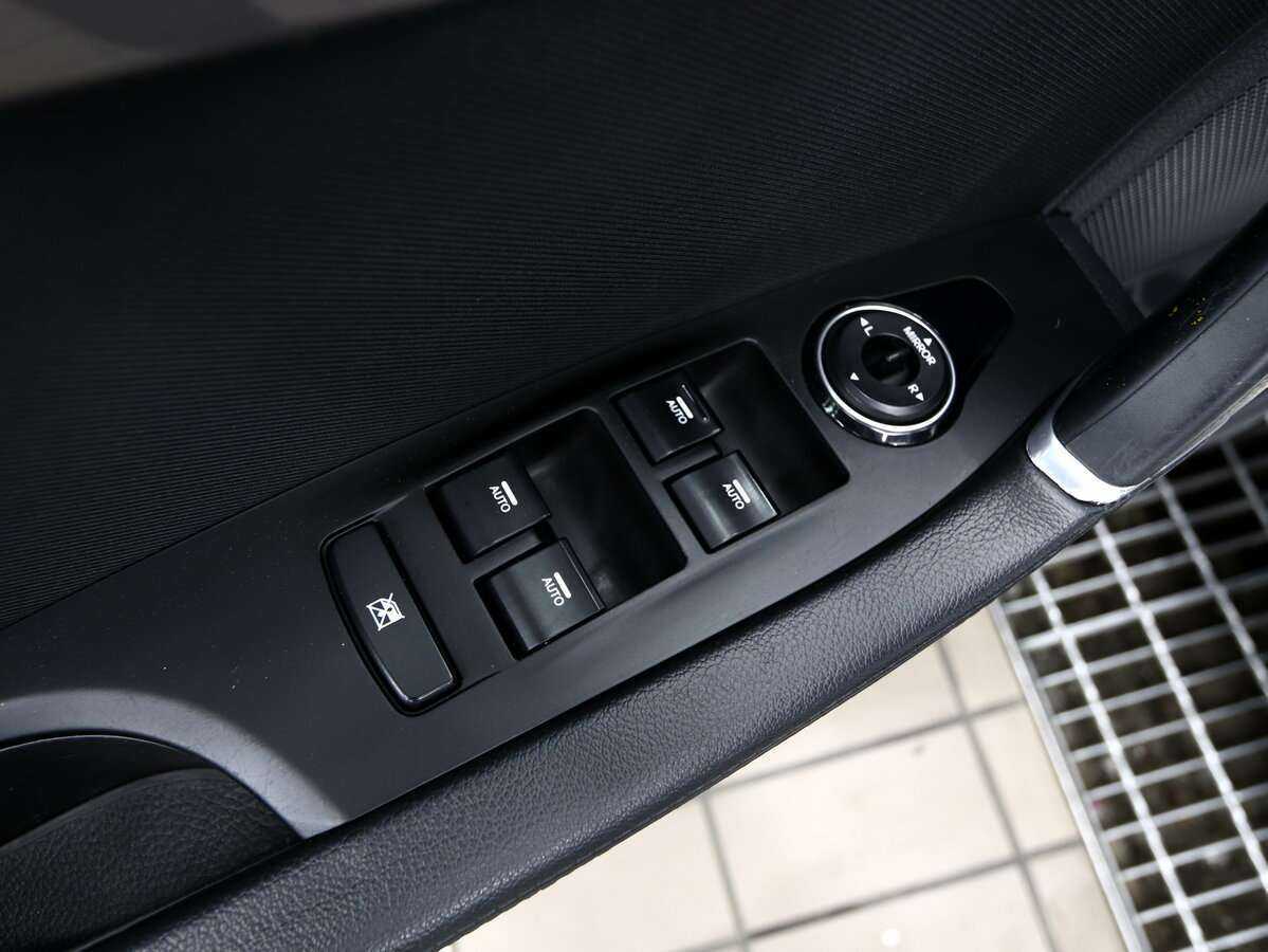 Hyundai i40, 2014 Фото №9