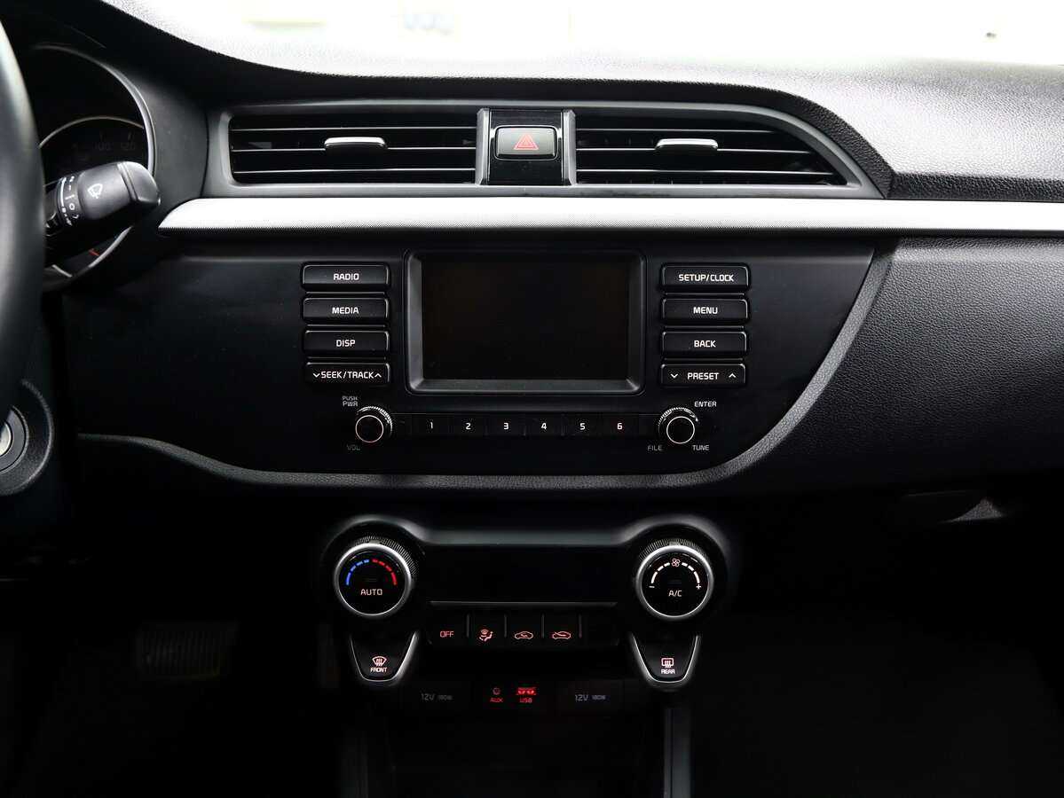 Kia Rio, 2019 Фото №18