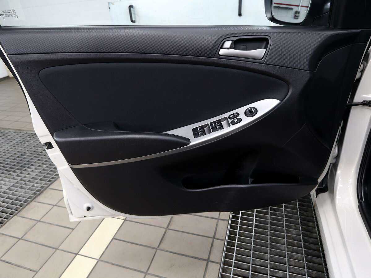 Hyundai Solaris, 2015 Фото №16