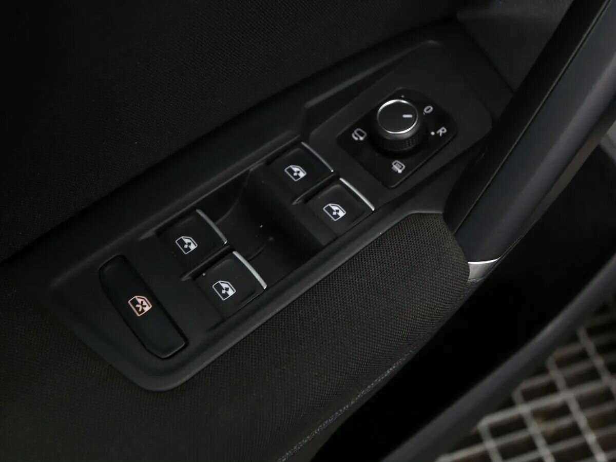 Volkswagen Tiguan, 2018 - 110 000 км. | Фото №7