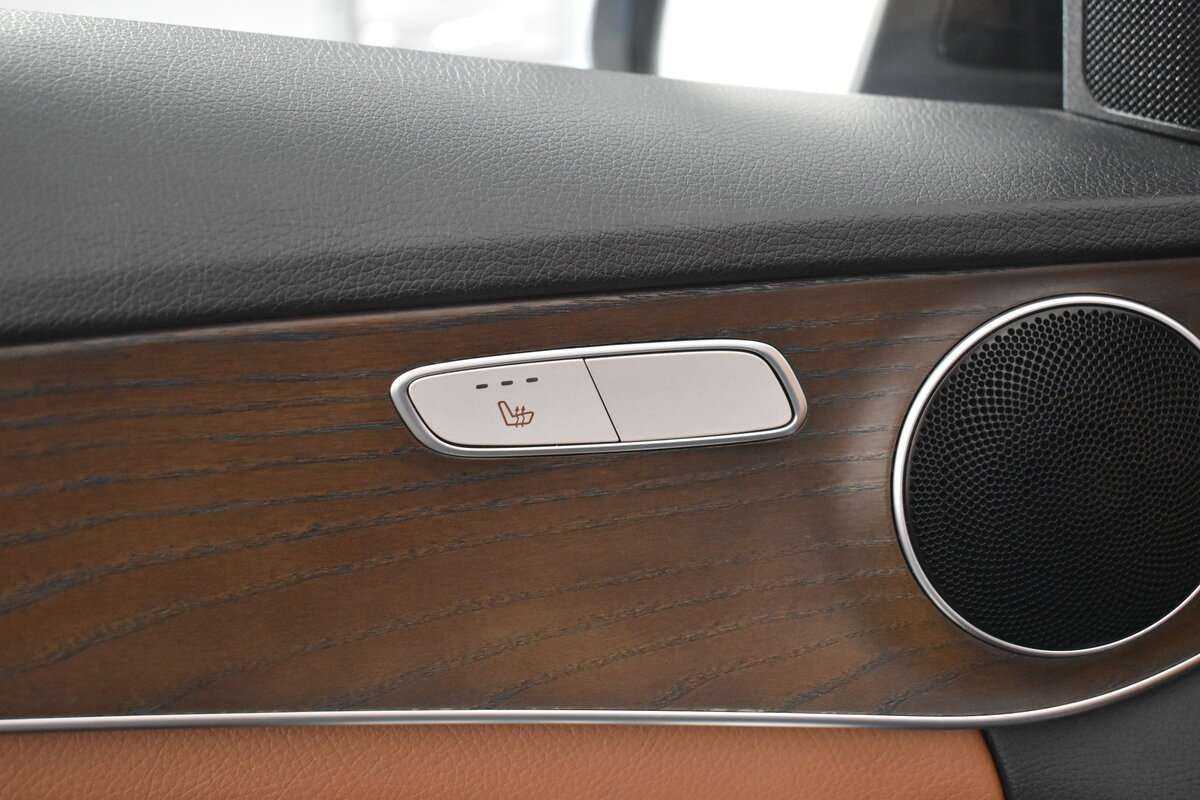 Mercedes-Benz C-Класс 180, 2018 Фото №9