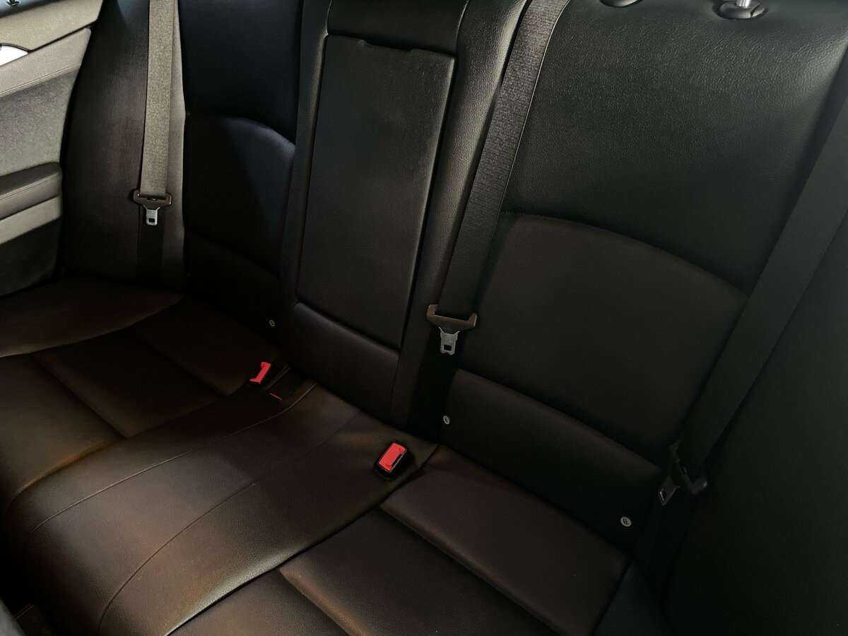 BMW 5 серии 520i, 2012 Фото №19