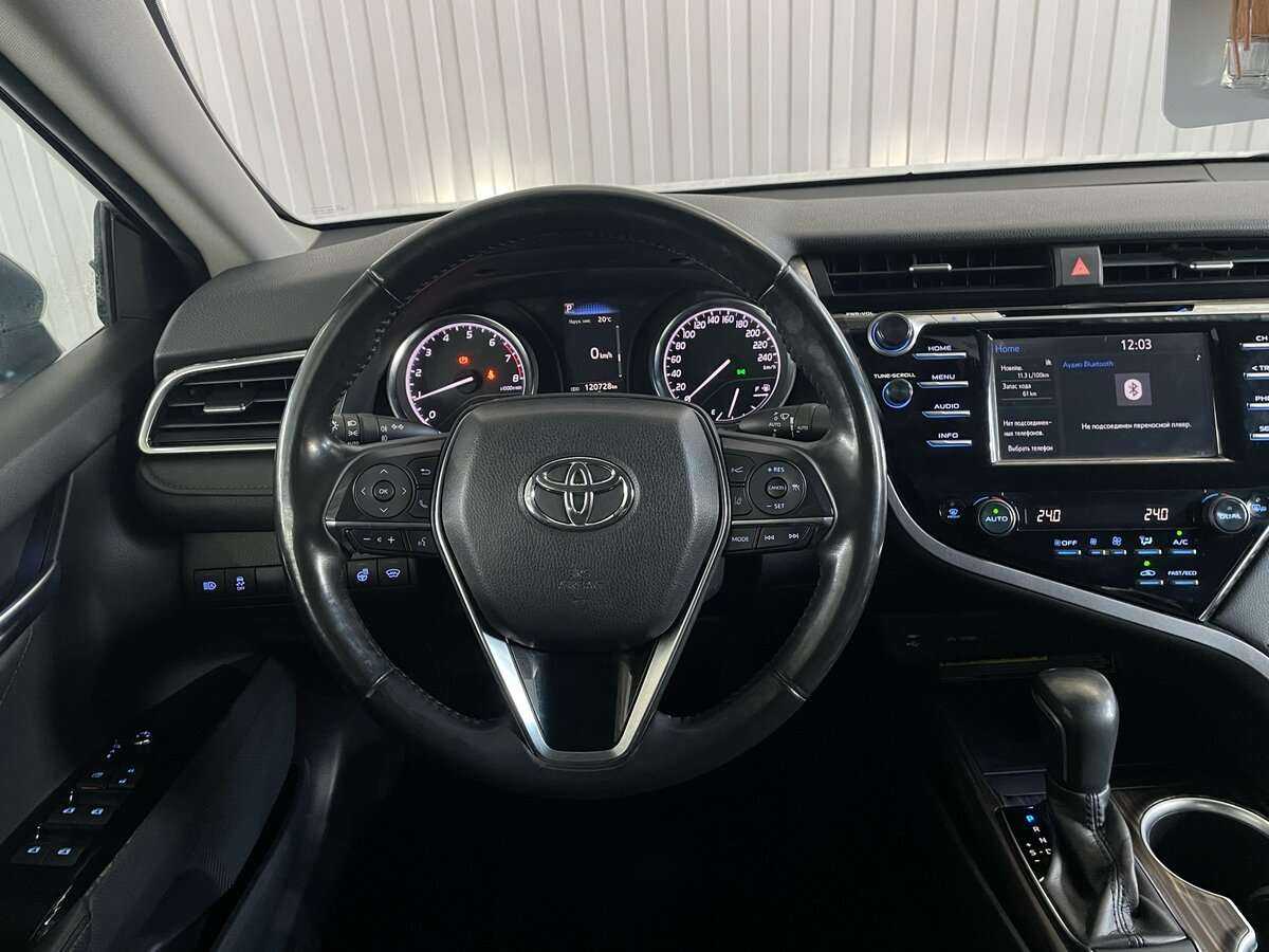 Toyota Camry, 2018 Фото №10