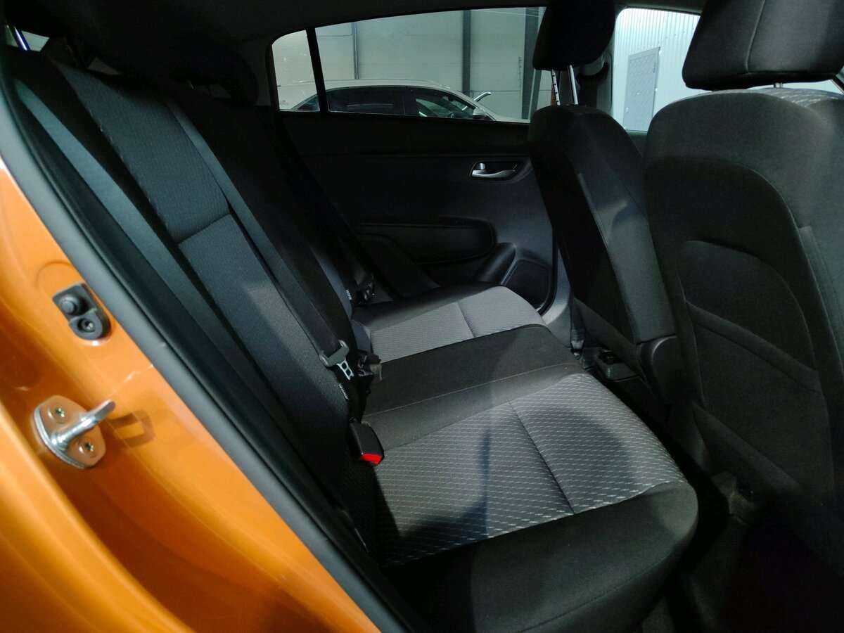 Kia Rio X-Line, 2019 Фото №16