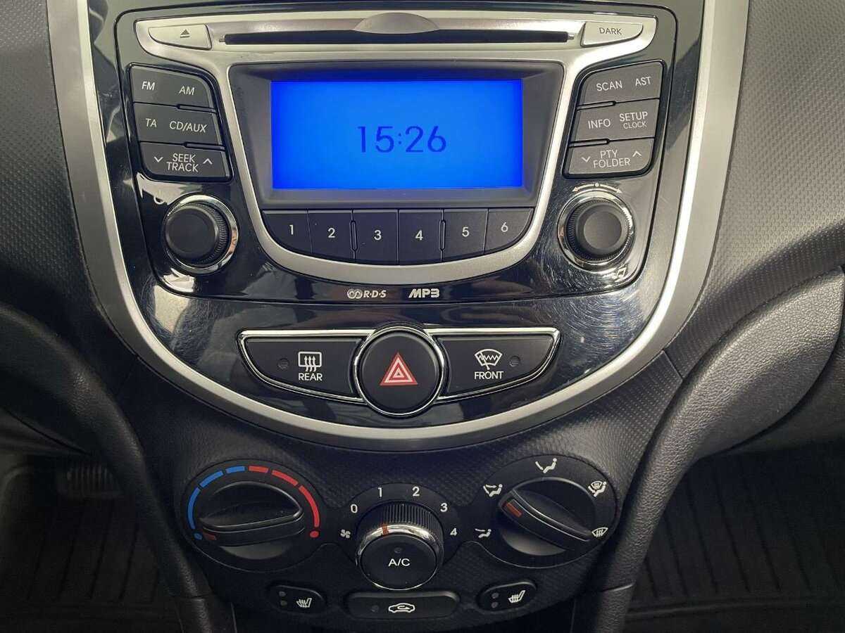 Hyundai Solaris, 2012 Фото №12