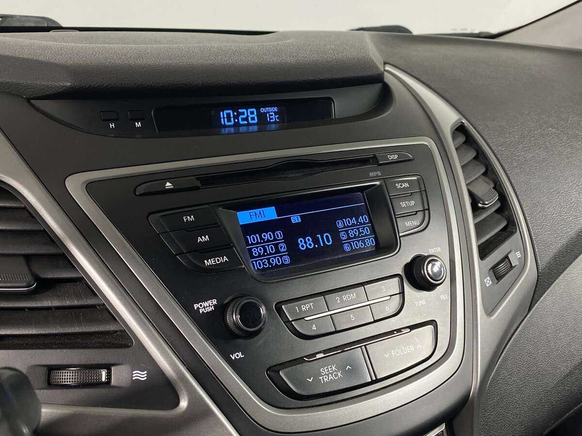 Hyundai Elantra, 2015 Фото №11