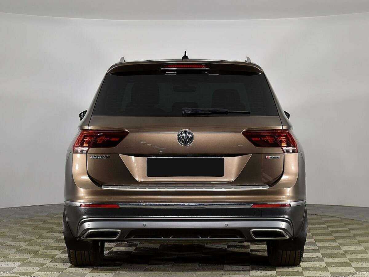 Volkswagen Tiguan, 2018 - 111 878 км. | Фото №4