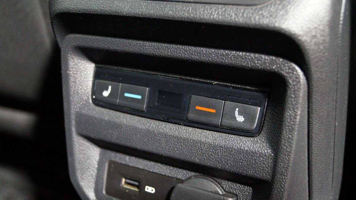 Volkswagen Tiguan, 2018 Фото №15