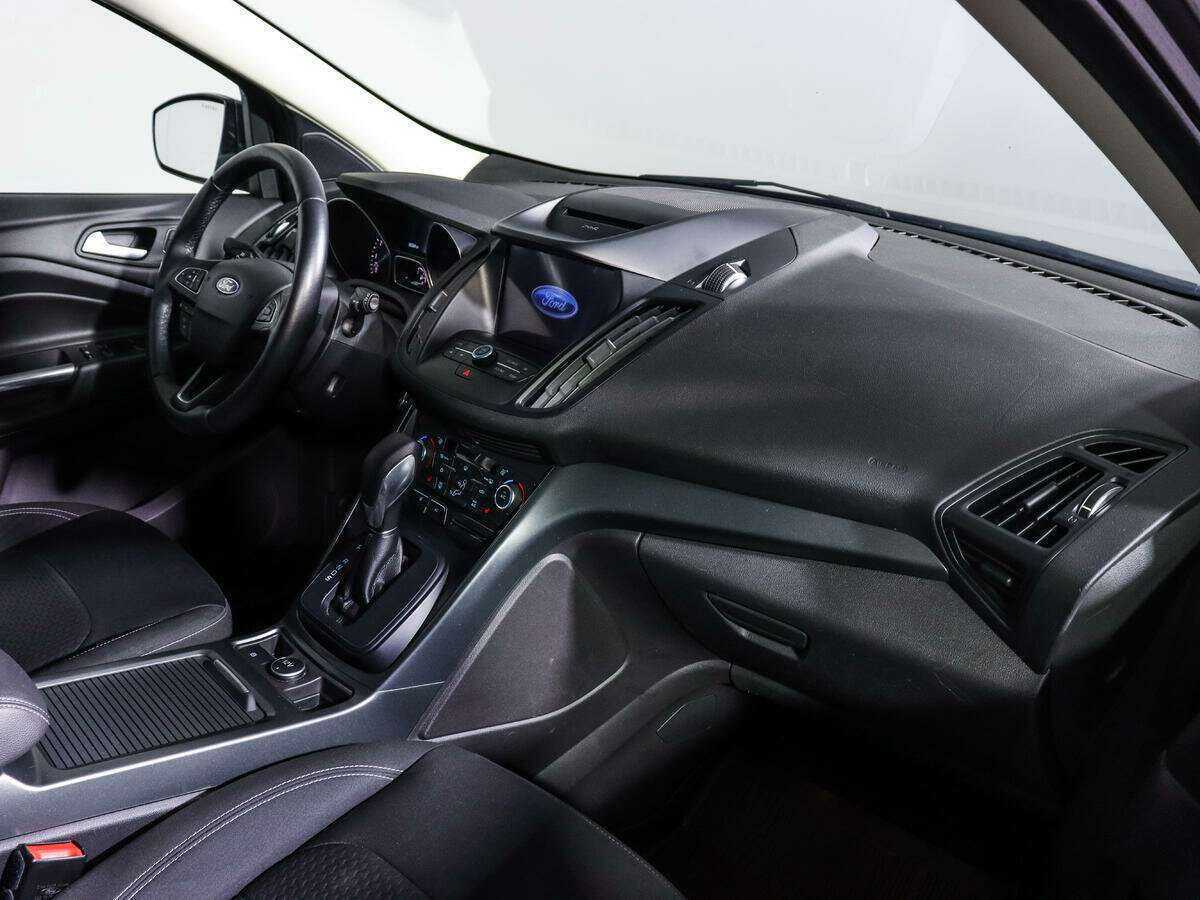 Ford Kuga, 2018 Фото №7