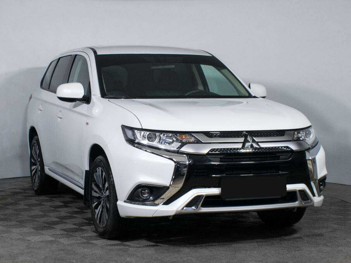 Mitsubishi Outlander, 2022 - 19 447 км. | Фото №3