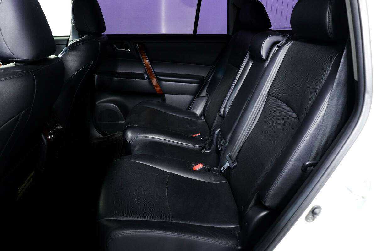 Toyota Highlander, 2012 Фото №12