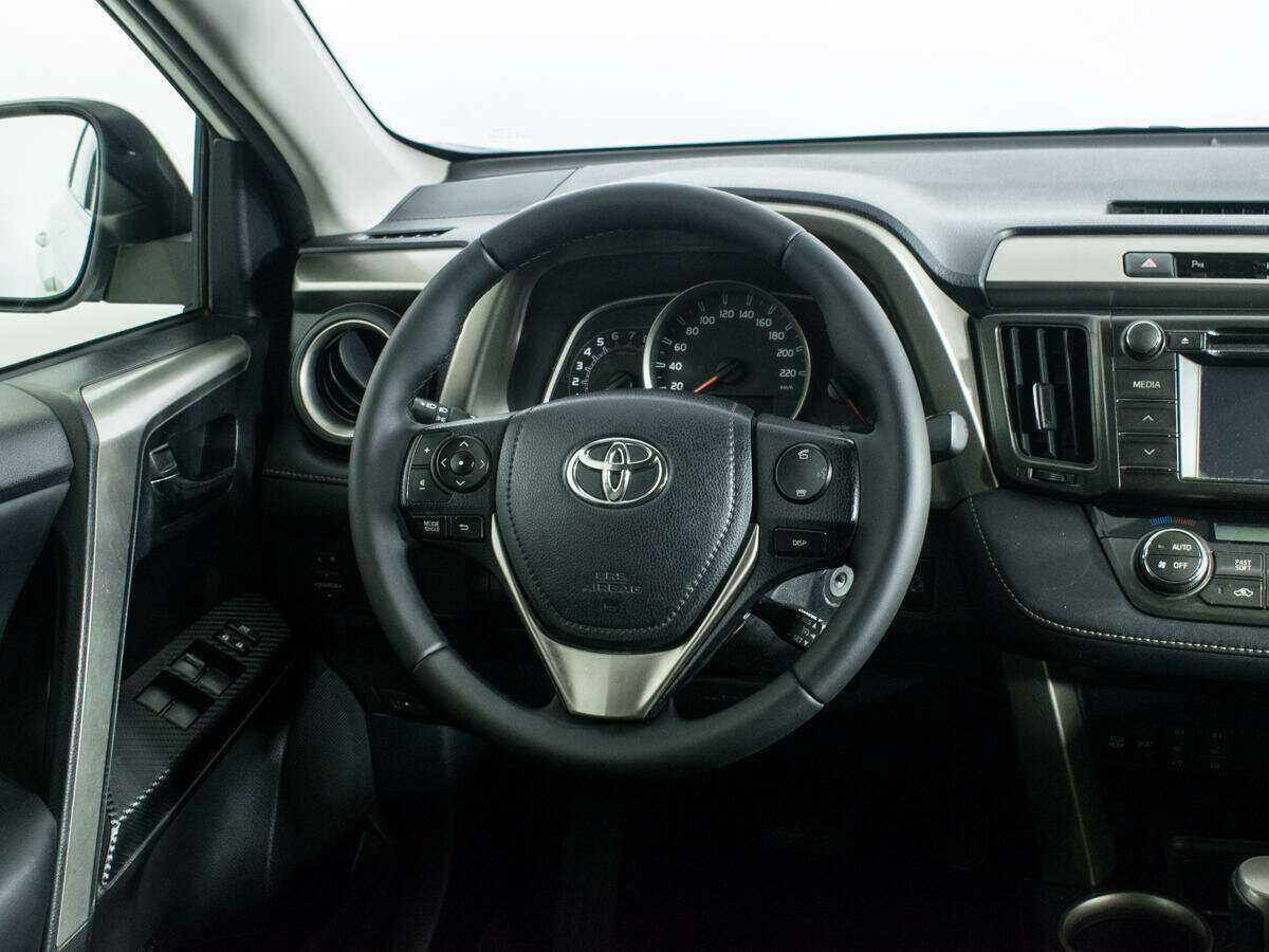 Toyota RAV4, 2013 Фото №12