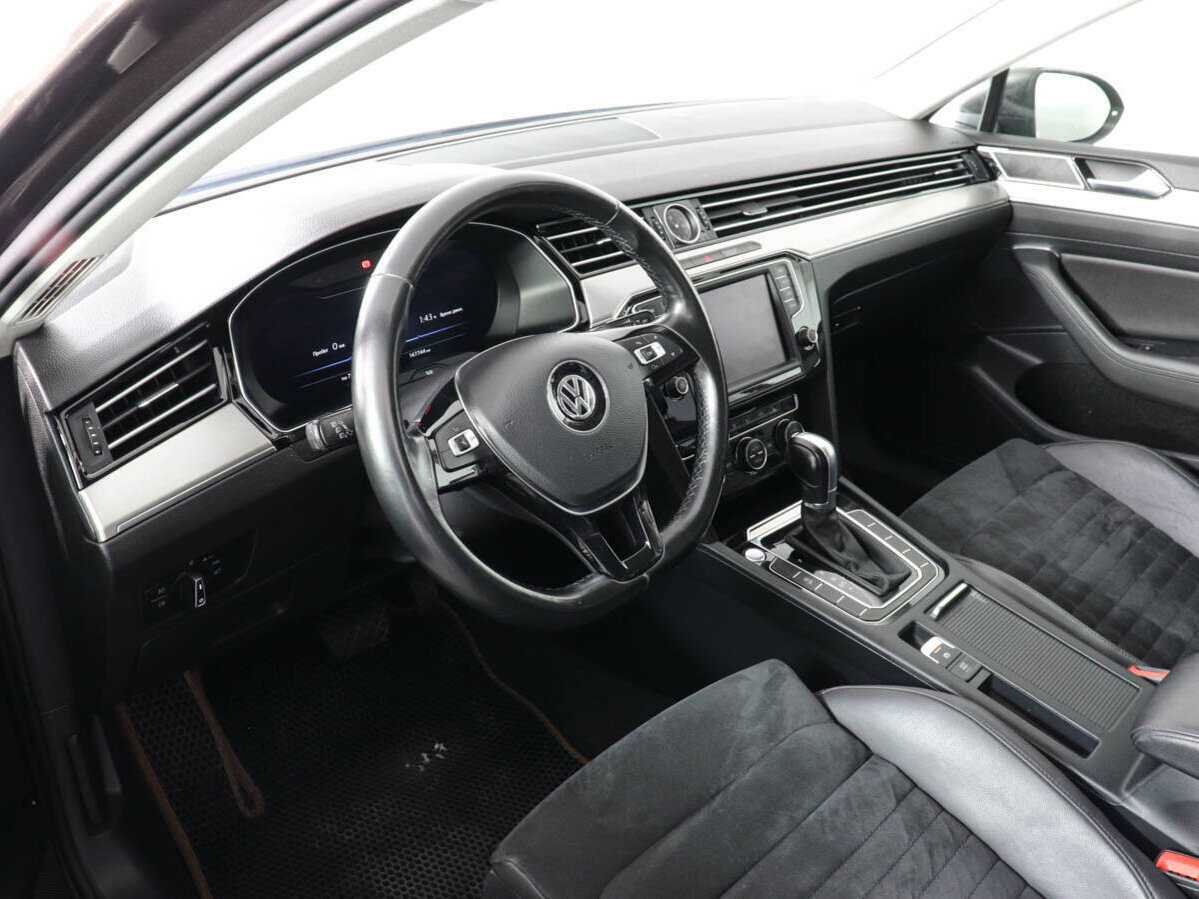 Volkswagen Passat, 2015 - 177 045 км. | Фото №8